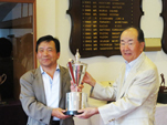 山根様優勝写真